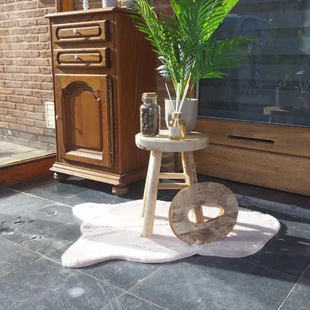 Appartement A La Cour De La Sucrerie Binche